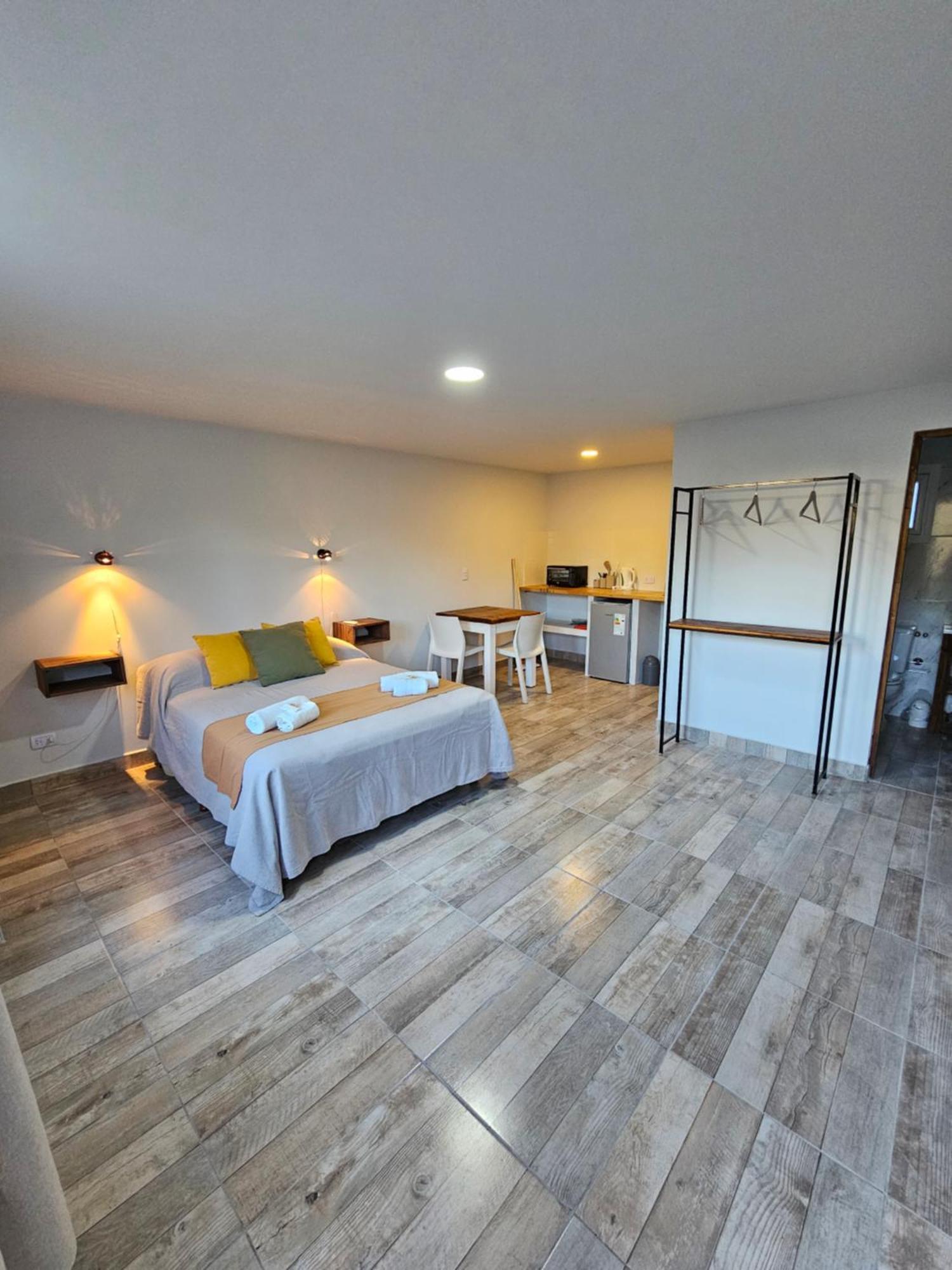 Alameda Apart Ел Калафате Екстериор снимка